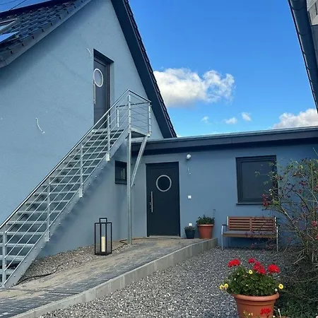 Dat-fischerhuus-die-zeesenstube-zwischen-ostsee-und-bodden-direkt-am-hafen Lejlighed